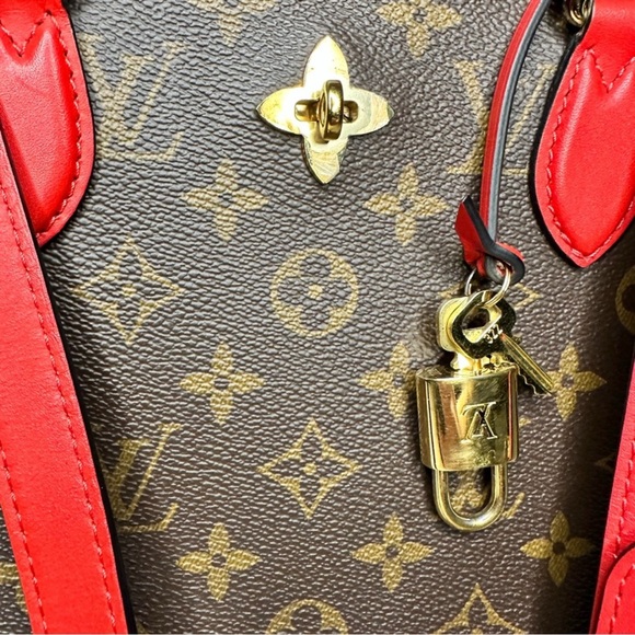 🤍MAKE AN OFFER🤍 Louis Vuitton Flower Coquelicot EUC - Picture 7 of 12